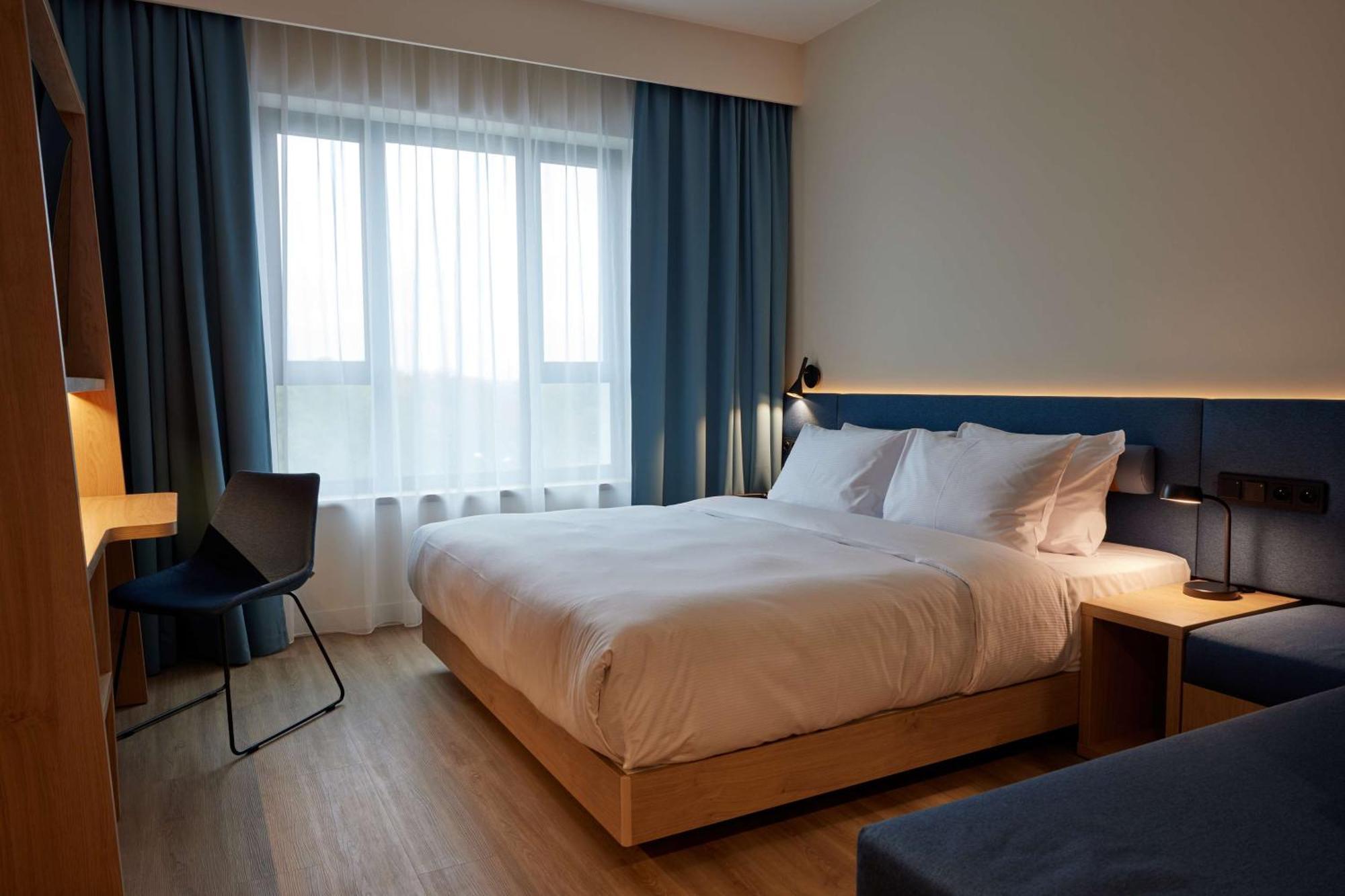 Hotel Hampton By Hilton Poznan Swarzędz Esterno foto